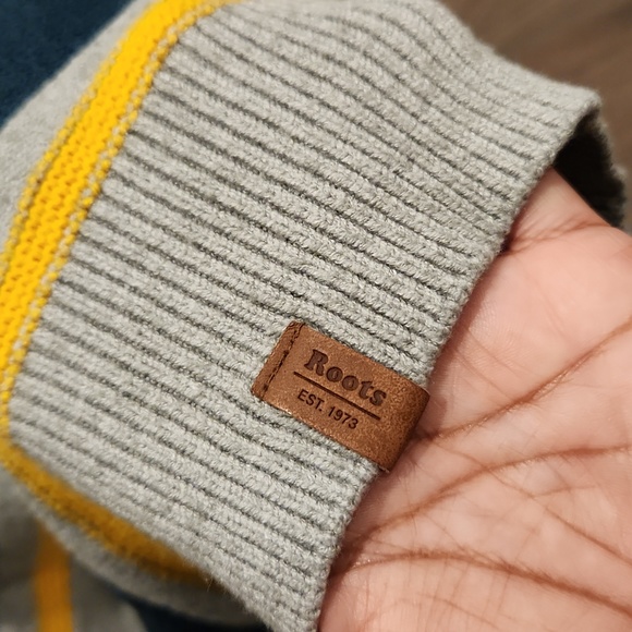 Roots Knit Sweater - Picture 3 of 3